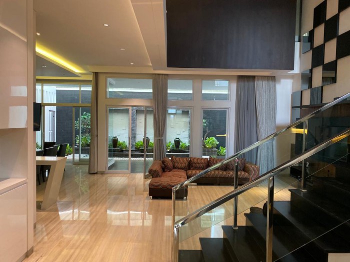 Rumah Dijual di Taman Resort Mediterania PIK Jakarta